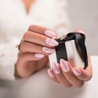 Manicure ślubny