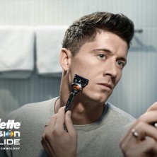 Nowy wymiar golenia z Robertem Lewandowskim