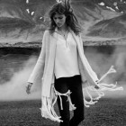 RESERVED STREET FASHION WOMAN
