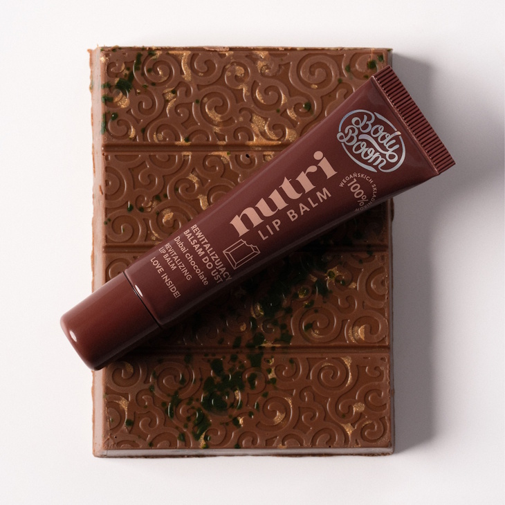 Rewitalizujący balsam do ust Dubai Chocolate, FaceBoom
